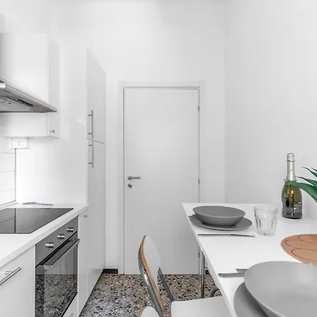 Apartment Vald10 -niguarda- New Luxury Large